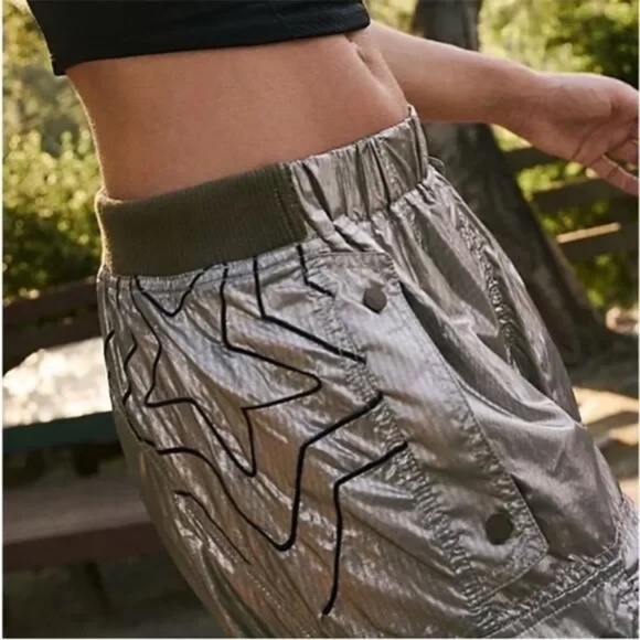 FP Movement Color Burst Shine Hike Pants Size Small - Picture 5 of 12